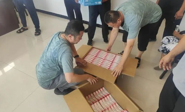 助力乡村振兴 | Stake基金会向巴彦县新立村捐赠1600盒皮肤用药